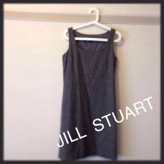 ジルスチュアート(JILLSTUART)のジルスチュアート*グレー上品ワンピース(ひざ丈ワンピース)