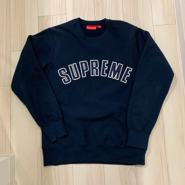 Supreme(シュプリーム)のシュプリーム アーチロゴ トレーナー M メンズのトップス(スウェット)の商品写真