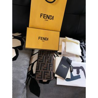 フェンディ(FENDI)のぴよ様 専用★(iPhoneケース)