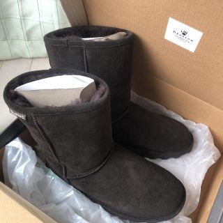 ベアパウ(BEARPAW)の★とも様専用★ベアパウ chocolate US8(25.0cm)(ブーツ)