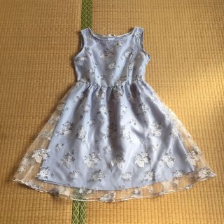 ハニーズ(HONEYS)のオーガンジー花柄ワンピ新品(ひざ丈ワンピース)