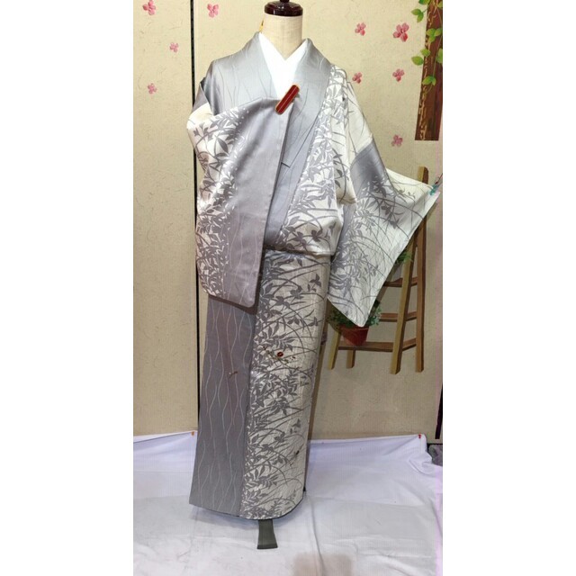 倫子に刺繍のお洒落な訪問着 倫子に刺繍のお洒落な訪問着