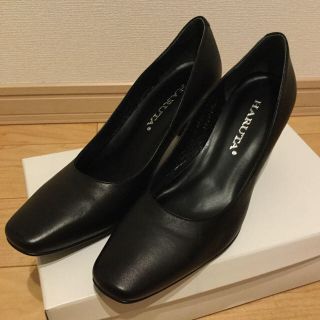 ハルタ(HARUTA)の冠婚葬祭にも使えるハルタの黒パンプス(ローファー/革靴)