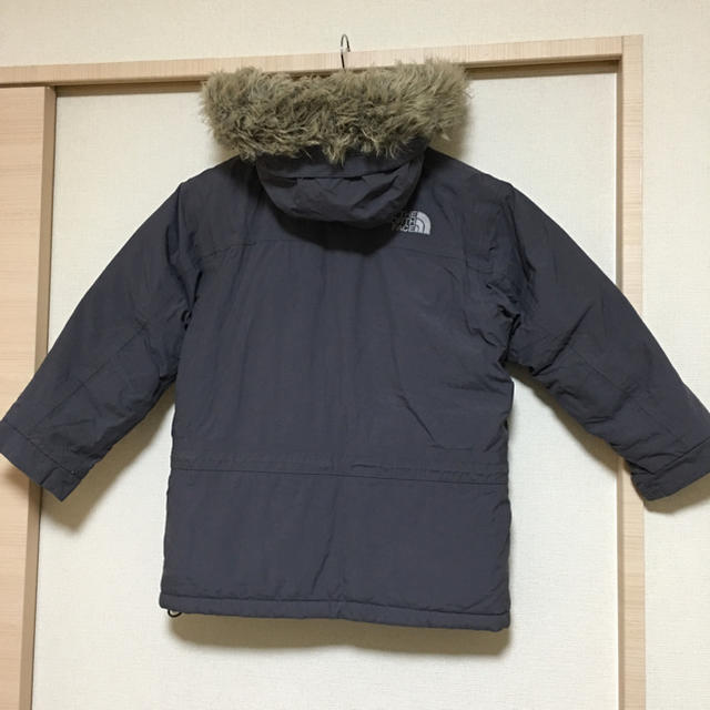 THE NORTH FACE(ザノースフェイス)のノースフェイスThe North Face ファーダウンジャケット Kids S キッズ/ベビー/マタニティのキッズ服男の子用(90cm~)(ジャケット/上着)の商品写真