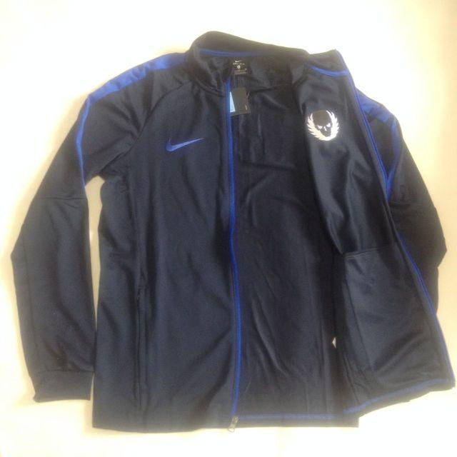 NIKE(ナイキ)の【Mサイズ】オレゴンプロジェクト Academy Jacket(Blue) スポーツ/アウトドアのランニング(ウェア)の商品写真