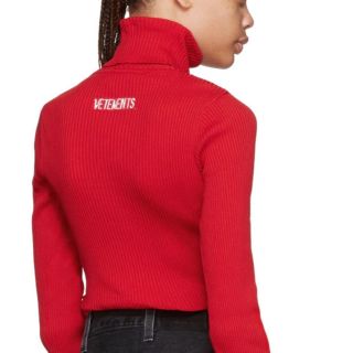 バレンシアガ(Balenciaga)のVetements リブ タートルネック 赤 レア(ニット/セーター)