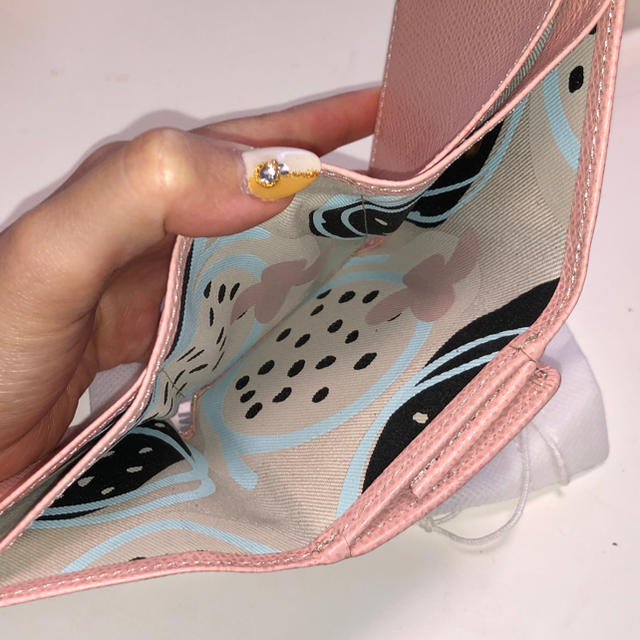 ATAO(アタオ)のIANNE新品未使用マカロン☆ピンク レディースのファッション小物(財布)の商品写真