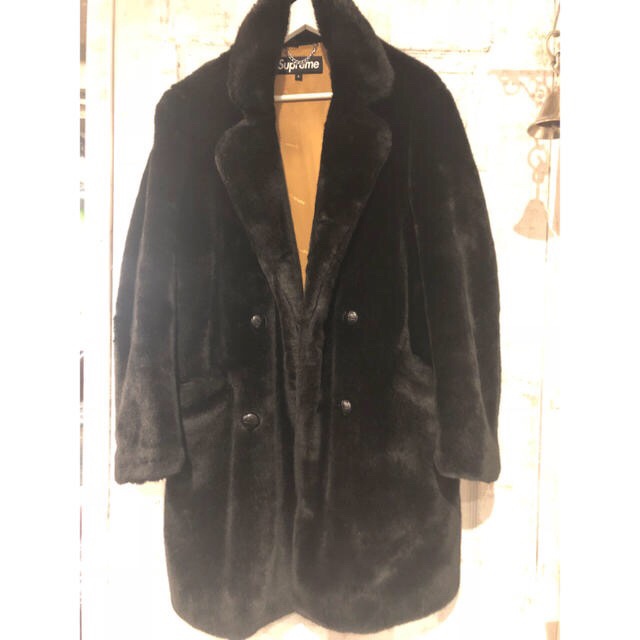 Supreme(シュプリーム)の2016AW  Faux Fur Double Breasted Coat  メンズのジャケット/アウター(チェスターコート)の商品写真