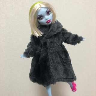 バービー(Barbie)のバービー用コート ダークグレー ワンピース ジェニーちゃん モンスターハイ 冬服(キャラクターグッズ)