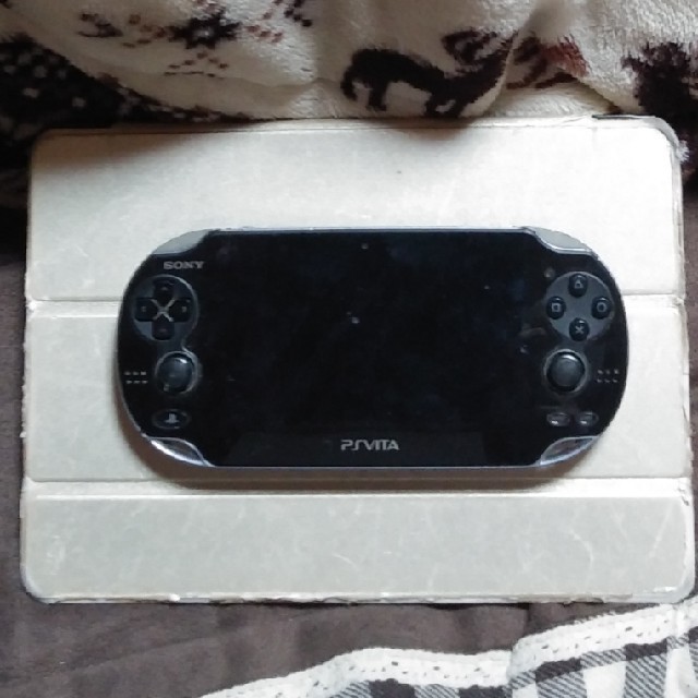 ps vita pch-1100　マイクラ付き