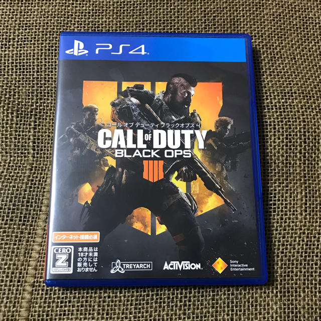 PlayStation4(プレイステーション4)のBO4 ☆早期購入特典付☆ エンタメ/ホビーのゲームソフト/ゲーム機本体(家庭用ゲームソフト)の商品写真