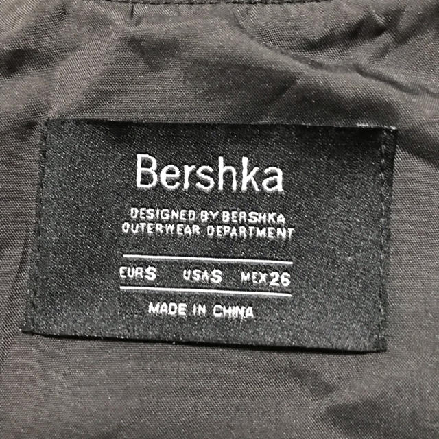 Bershka(ベルシュカ)のスカジャン レディースのジャケット/アウター(スカジャン)の商品写真