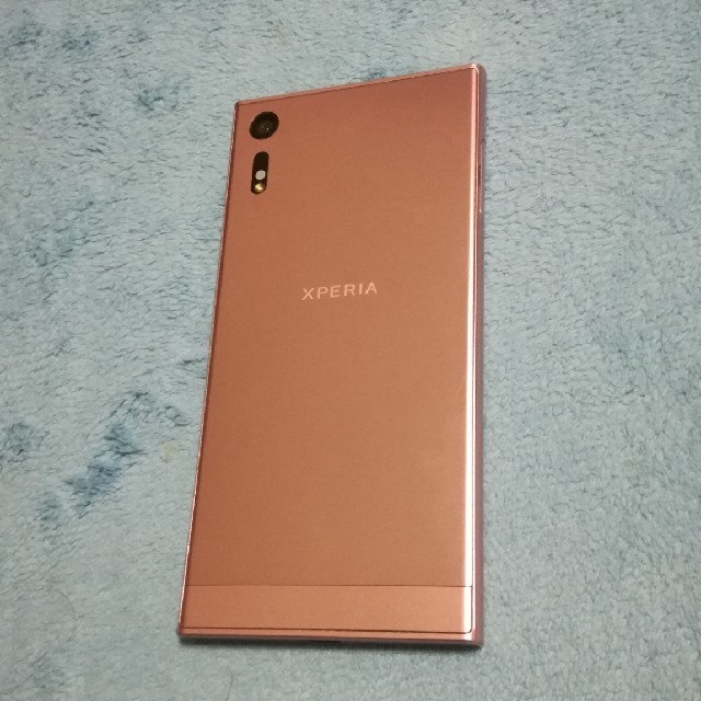 SONY(ソニー)の【美品】海外版 XPERIA XZ F8332 ディープピンク スマホ/家電/カメラのスマートフォン/携帯電話(スマートフォン本体)の商品写真