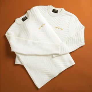 メゾンキツネ(MAISON KITSUNE')のMAISON KITSUNE 限定セーター XL(ニット/セーター)