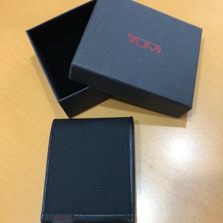 トゥミ(TUMI)の【TUMI】二つ折り 財布(折り財布)