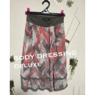 ボディドレッシングデラックス(BODY DRESSING Deluxe)の⿴BODYDRESSING Deluxe ★ 柄スカート(ひざ丈スカート)