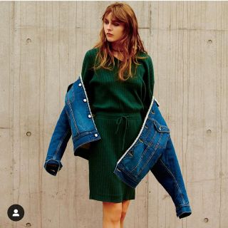 マウジー(moussy)のMOUSSY💚(ひざ丈ワンピース)