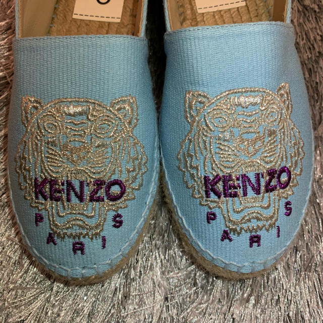 KENZO(ケンゾー)のKENZO ケンゾー スリッポン 靴 35 水色 ライトブルー レディースの靴/シューズ(スリッポン/モカシン)の商品写真