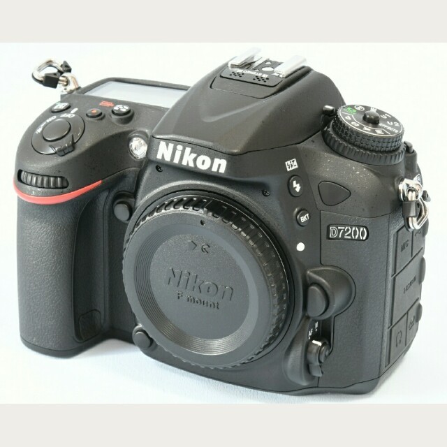 Nikon D7200 標準&望遠&単焦点トリプルレンズセット - デジタル一眼