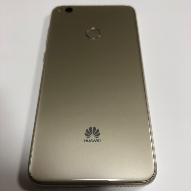 ANDROID(アンドロイド)のHUAWEI nova liteゴールド SIMフリー端末 スマホ/家電/カメラのスマートフォン/携帯電話(スマートフォン本体)の商品写真