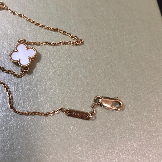 Van Cleef & Arpels(ヴァンクリーフアンドアーペル)のブレスレット レディースのアクセサリー(ブレスレット/バングル)の商品写真