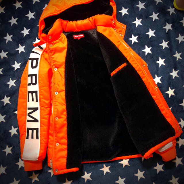 Supreme Sleeve Logo Sideline Parka M Supreme Sleeve Logo Sideline Parka M