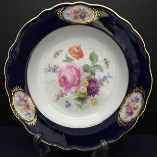 マイセン(MEISSEN)の【オールドマイセン】フラワーブーケと昆虫／コバルト金彩 ３つ窓 深皿 ②(食器)