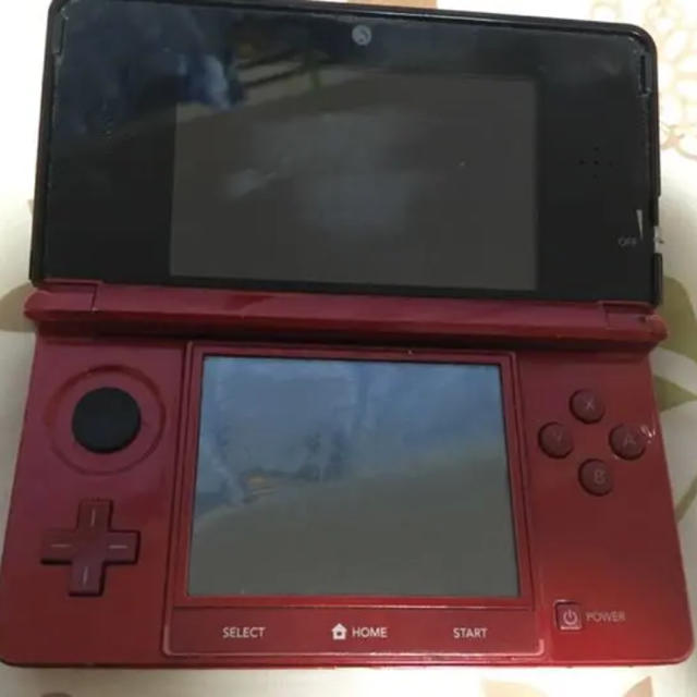 任天堂3DS  フレアレッド 1