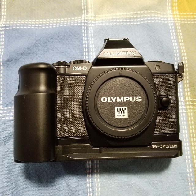 OLYMPUS OMD E-M5 12-50mm EZ レンズキット 2