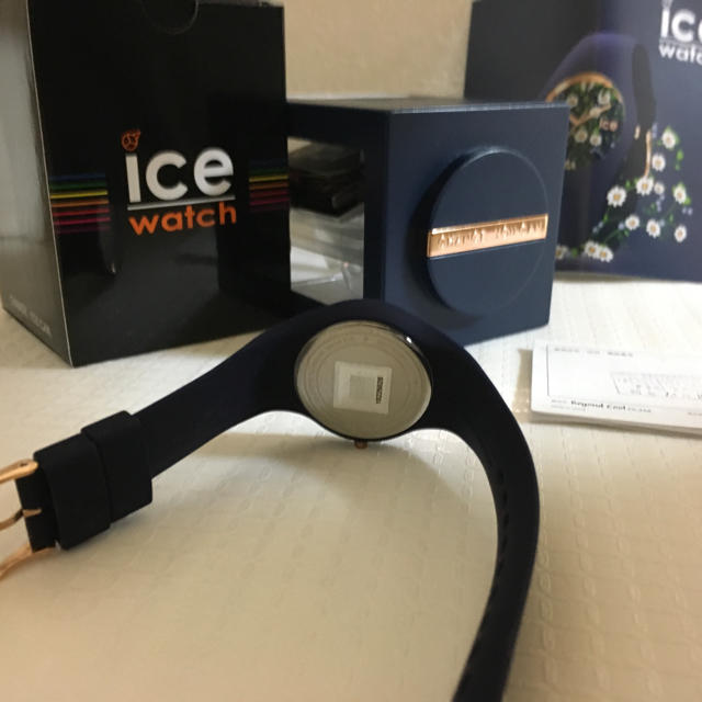 ice watch(アイスウォッチ)のアイスウォッチ サンセットブルー ミディアム ICE WATCH レディースのファッション小物(腕時計)の商品写真