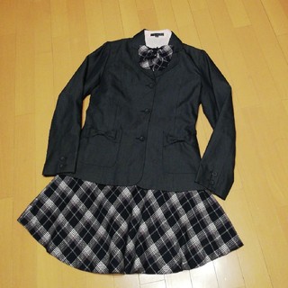 ヒロミチナカノ(HIROMICHI NAKANO)のパーソンズ165フレアスカートスーツシャツセット卒業式(ドレス/フォーマル)