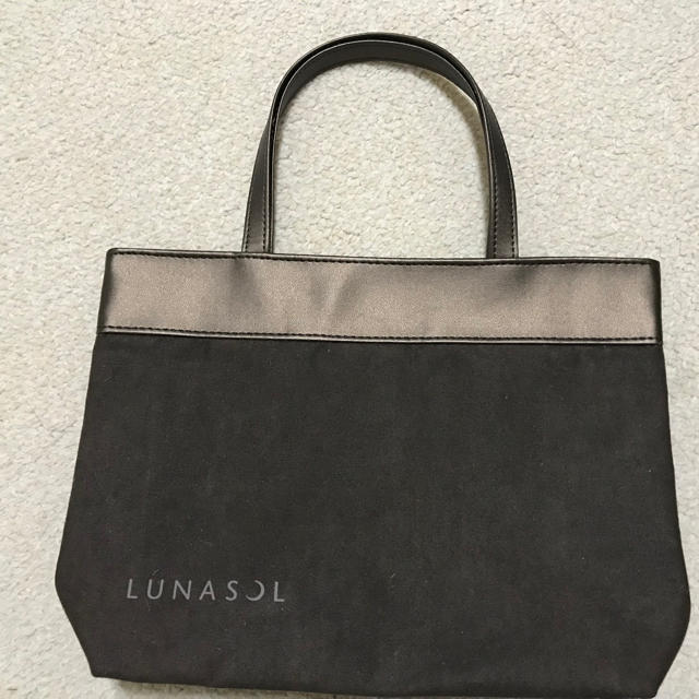 LUNASOL(ルナソル)のルナソルポーチ レディースのファッション小物(ポーチ)の商品写真