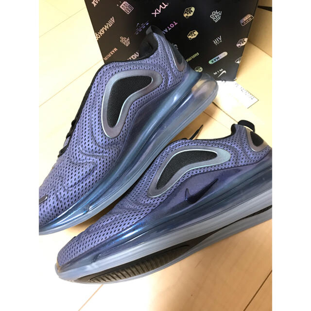 NIKE(ナイキ)の【最終値下げ】NIKE AIR MAX 720 30cm 希少サイズ メンズの靴/シューズ(スニーカー)の商品写真