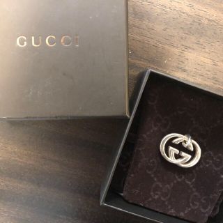 グッチ(Gucci)のGUCCI ネックレス チャーム(ネックレス)