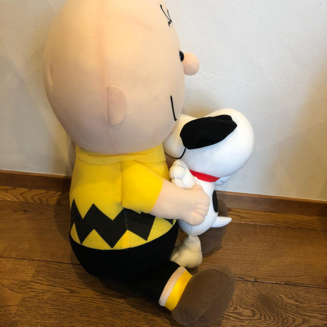 PEANUTS(ピーナッツ)のチャーリーブラウン×スヌーピーぬいぐるみ エンタメ/ホビーのおもちゃ/ぬいぐるみ(ぬいぐるみ)の商品写真