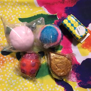 ラッシュ(LUSH)のLUSH セット(入浴剤/バスソルト)