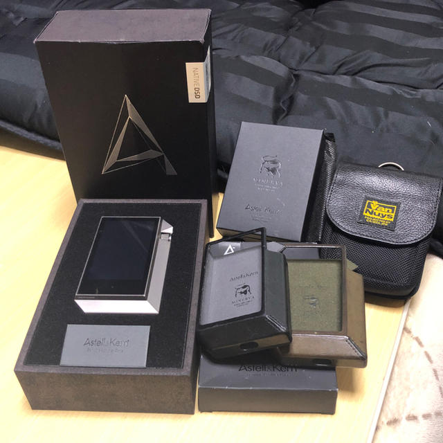 iriver(アイリバー)のAstell&Kern　AK240 美品 大幅値下げ中！ スマホ/家電/カメラのオーディオ機器(ポータブルプレーヤー)の商品写真