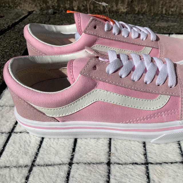 VANS(ヴァンズ)のスニーカー VANS OLD SKOOL LITE V36LITE  レディースの靴/シューズ(スニーカー)の商品写真