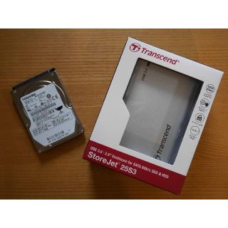 トウシバ(東芝)の【TOSHIBA】2.5インチ HDD 640GB　Trancendケース付(PC周辺機器)