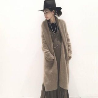 アパルトモンドゥーズィエムクラス(L'Appartement DEUXIEME CLASSE)のアパルトモン PUNTO DORO LONG CARDIGAN ベージュ(カーディガン)