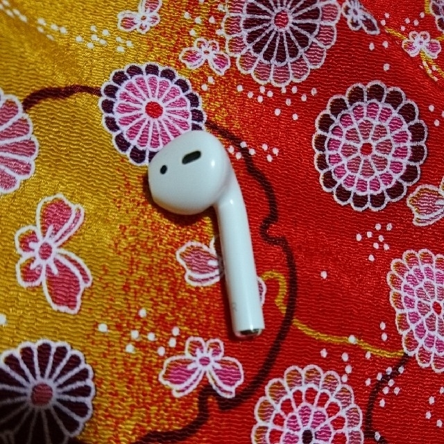 Apple 正規品 Air pods 右耳のみ R