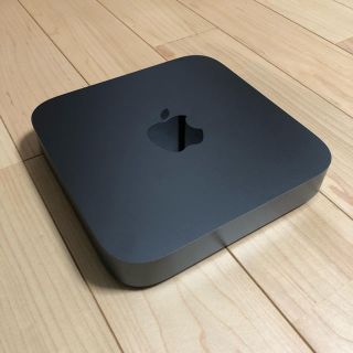 アップル(Apple)の美品 Macmini2018 MRTR2J/A (デスクトップ型PC)