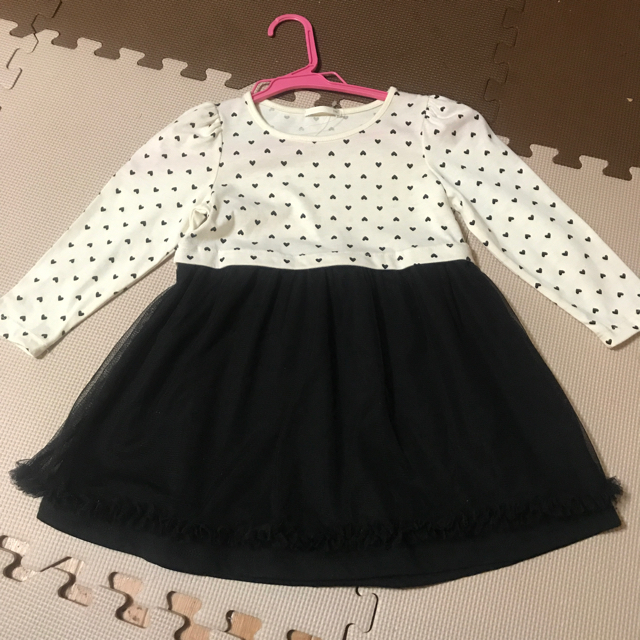 GU(ジーユー)のGU ワンピース キッズ/ベビー/マタニティのキッズ服女の子用(90cm~)(ワンピース)の商品写真