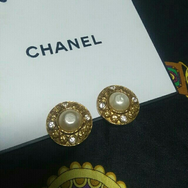 CHANELイヤリング★ビンテージ