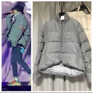 バレンシアガ(Balenciaga)の付属品全完備】GD着用 バレンシアガ cシェイプダウンジャケット(ダウンジャケット)