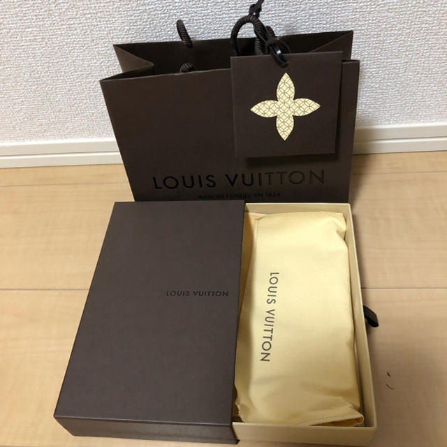 LOUIS VUITTON(ルイヴィトン)のルイヴィトン空箱☆ レディースのバッグ(ショップ袋)の商品写真