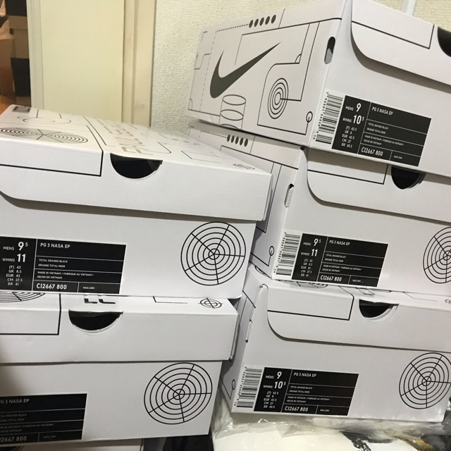 NIKE(ナイキ)の国内正規品NIKE PG 3 NASA EP(CI2667-800) 3足目 メンズの靴/シューズ(スニーカー)の商品写真