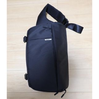 インケース(Incase)のカメラバッグ（incase DSLR） ほぼ新品(ケース/バッグ)