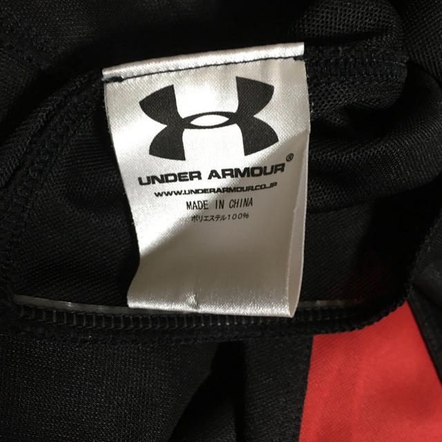 UNDER ARMOUR(アンダーアーマー)のアンダーアーマー 長袖シャツ サイズMD 美品 メンズのトップス(Tシャツ/カットソー(七分/長袖))の商品写真