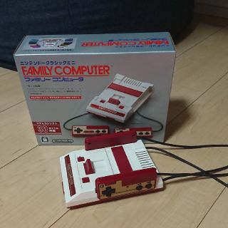 ファミリーコンピュータ(ファミリーコンピュータ)のミニファミコン(家庭用ゲーム機本体)